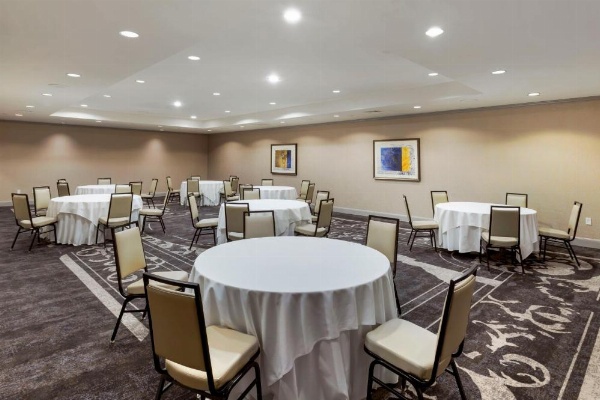 Omni New Haven Hotel at Yale image 8